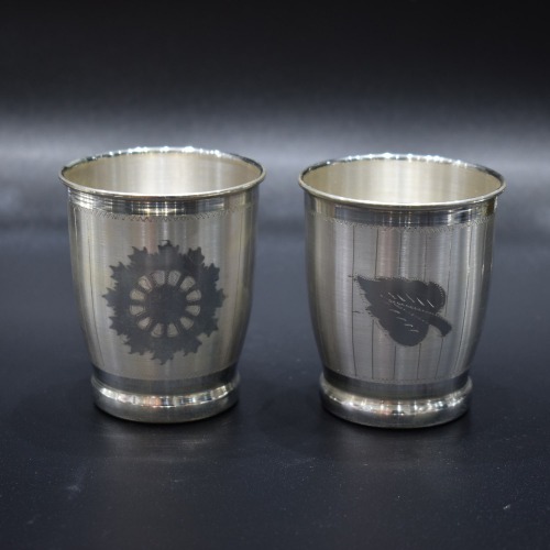 Flower Leaf Couple Silver Glass