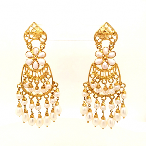 Traditional Maharashtrian Pearl Necklace